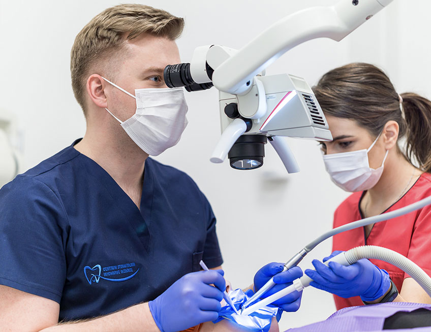 leczenie kanałowe pod mikroskopem Poznań - leczenie endodontyczne cennik
